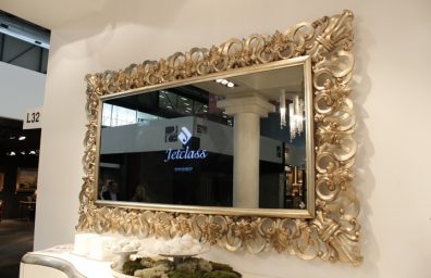 Capri_frame_with_mirror_TV_001