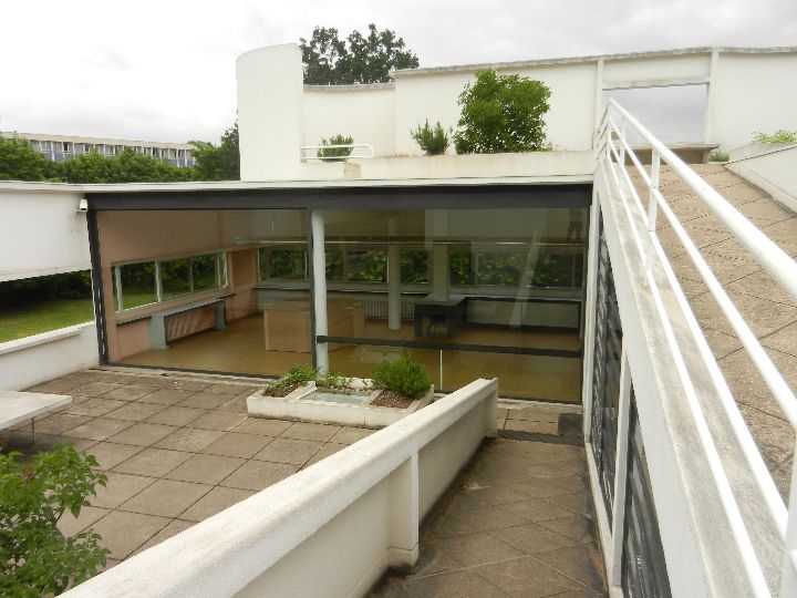 a - Ville Savoye 52